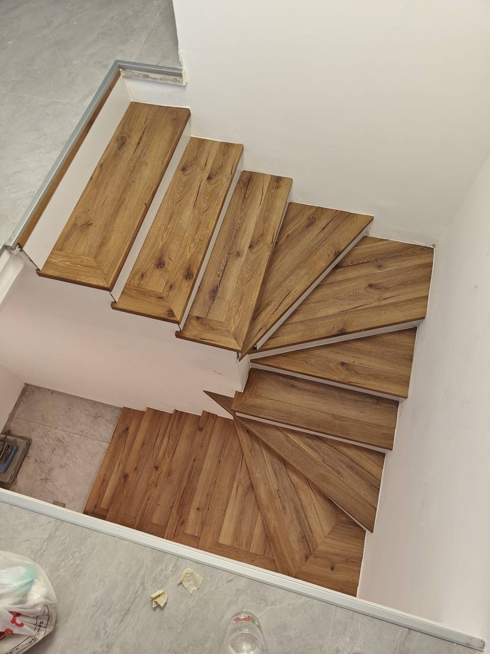 מדרגות למינציה